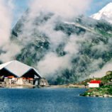 HEMKUND LAKE